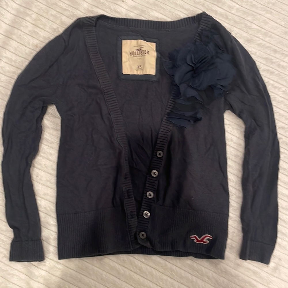 Hollister shirt